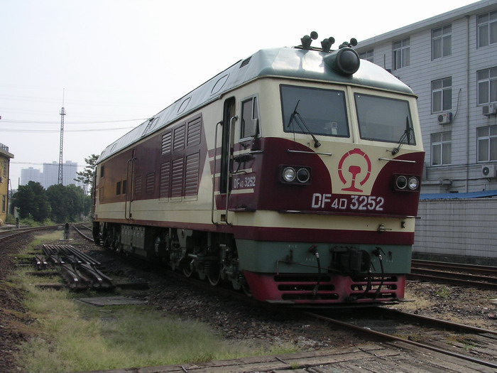 DF4D 3252.jpg